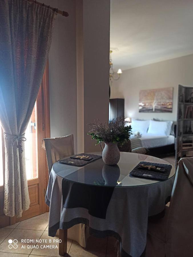 Athena'S Luxury Place Agria Exterior foto